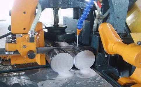 武昌卧式带锯床的送料方式有哪几种？