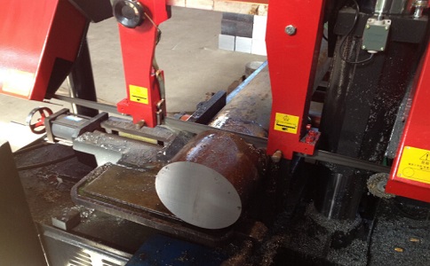 武昌卧式带锯床加工时出现明显振荡如何排查？